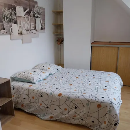 F3 Dans Maison Individuelle A 30 Km De Paris Apartament