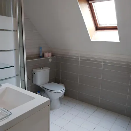F3 Dans Maison Individuelle A 30 Km De Paris