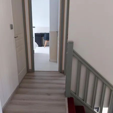 Apartament F3 Dans Maison Individuelle A 30 Km De Paris Saint-Germain-lès-Corbeil