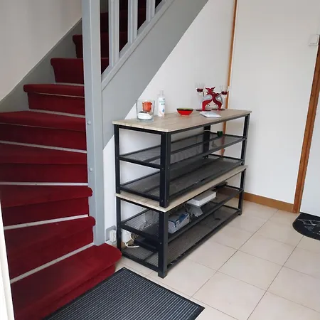 F3 Dans Maison Individuelle A 30 Km De Paris
